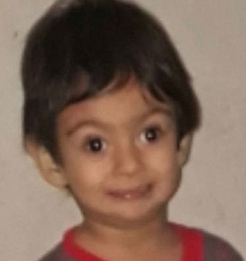 DomUgas's tweet image. Finalmente se prendió el mierdero y nos agarró sin enlatados, sin velas y sin pilas.