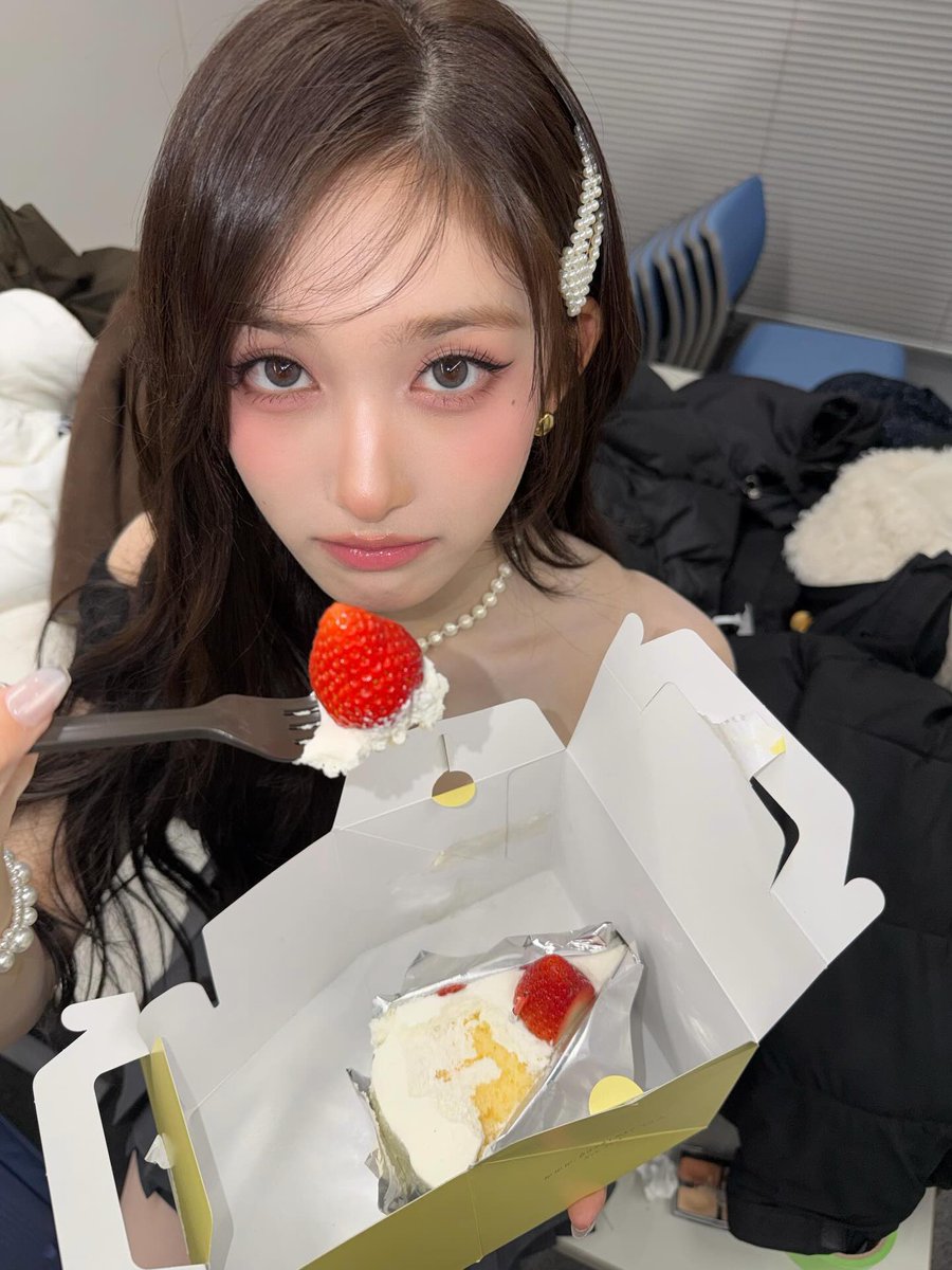 serapiina's tweet image. kiyowo.. ^___^ 🍰🍓💭