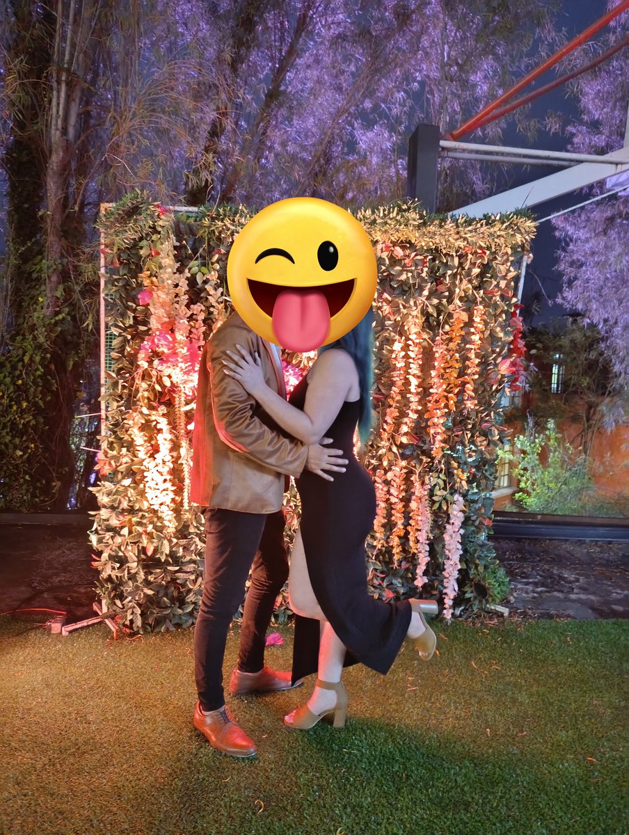 Ana Y Marc tweet media
