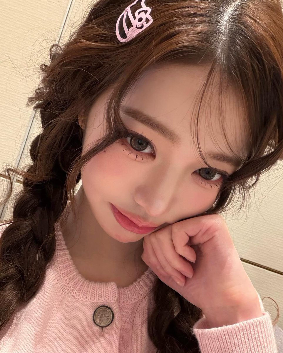 jangwyface's tweet image. 