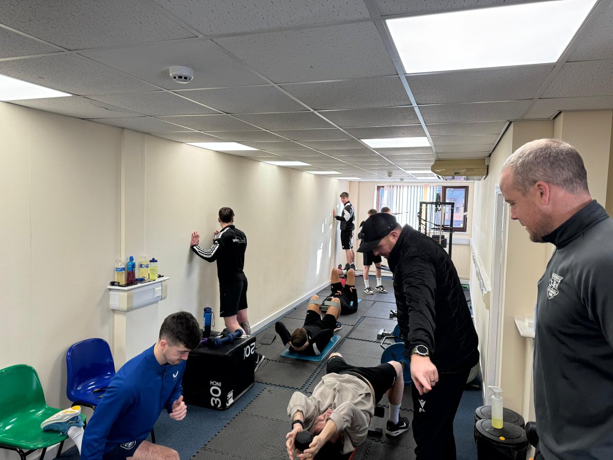 pcfc1906's tweet photo. The game may have been postponed, but not rest for the lads.

Massive thanks to @Rtthumbsofsteel for putting on a session at short notice 👍

#UpTheChurch
#OneClubOneCommunity https://t.co/sgUdGO3Vz8