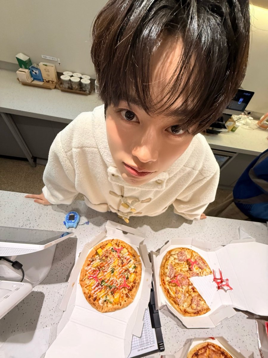 TPST_twt's tweet image. [#한빈] 맛저하세용~ ♡