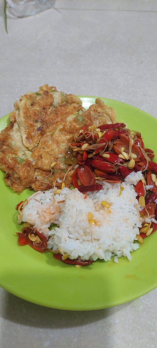 Hari pertama makan nasi di thn 2026
#Newyear