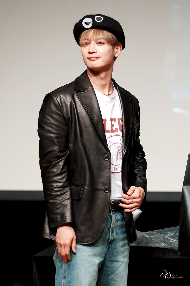 250114 민호 [Call Back] 비트로드 팬사인회💎

✌️✌️✌️ 

#샤이니 #SHINee #민호 #MINHO #ミンホ