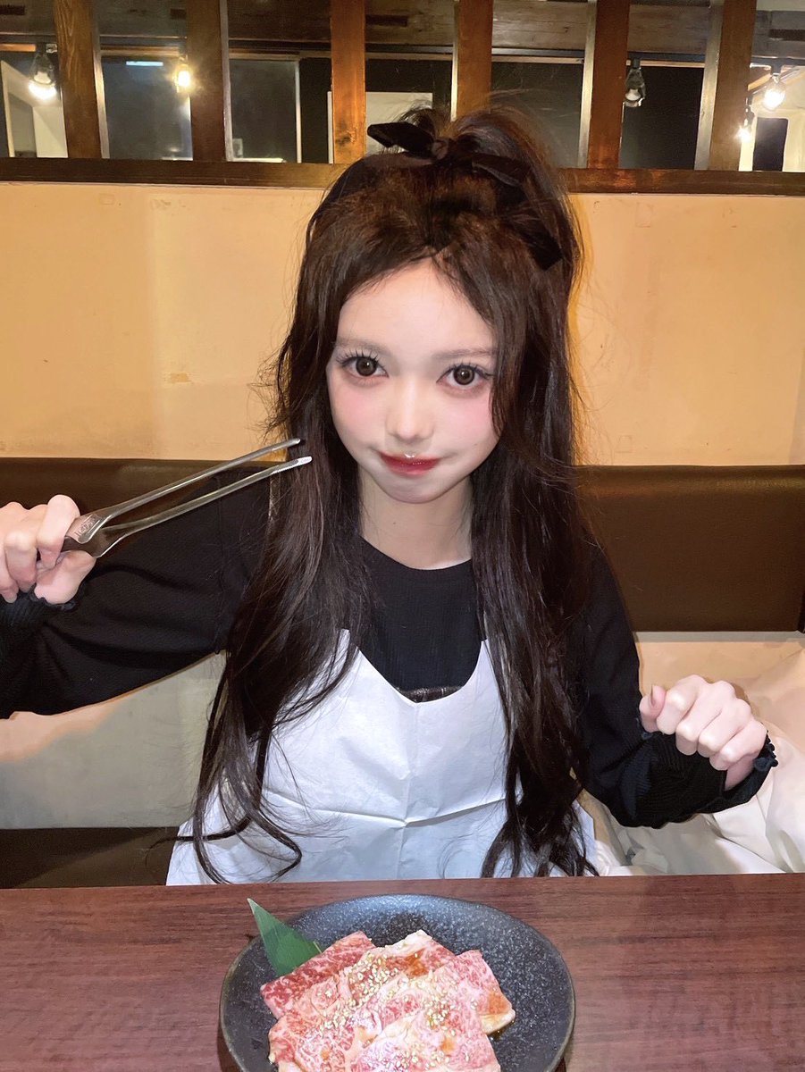 焼いてあげる！🥩
（まるこげになったらごめん♩）
#MORESTAR    #もあすた　#中山こはく