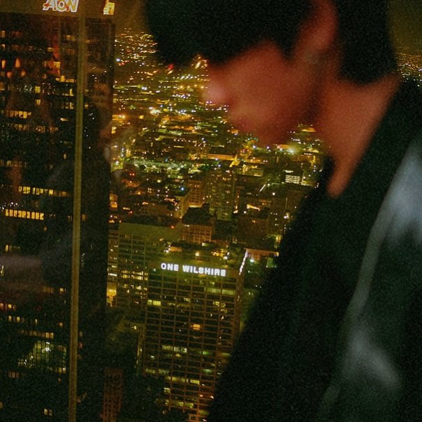 saranghaoo's tweet image. gyuhao posted related pics but not at the same time… idk, I really feel like these were taken at the same time tho, cmiiw😅