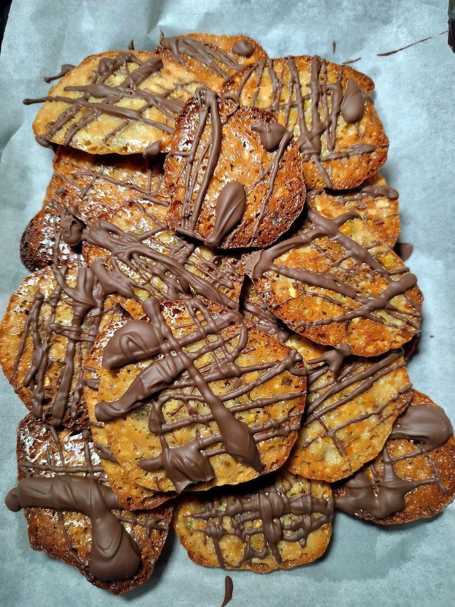 ChallengeFiftyTwo tweet media