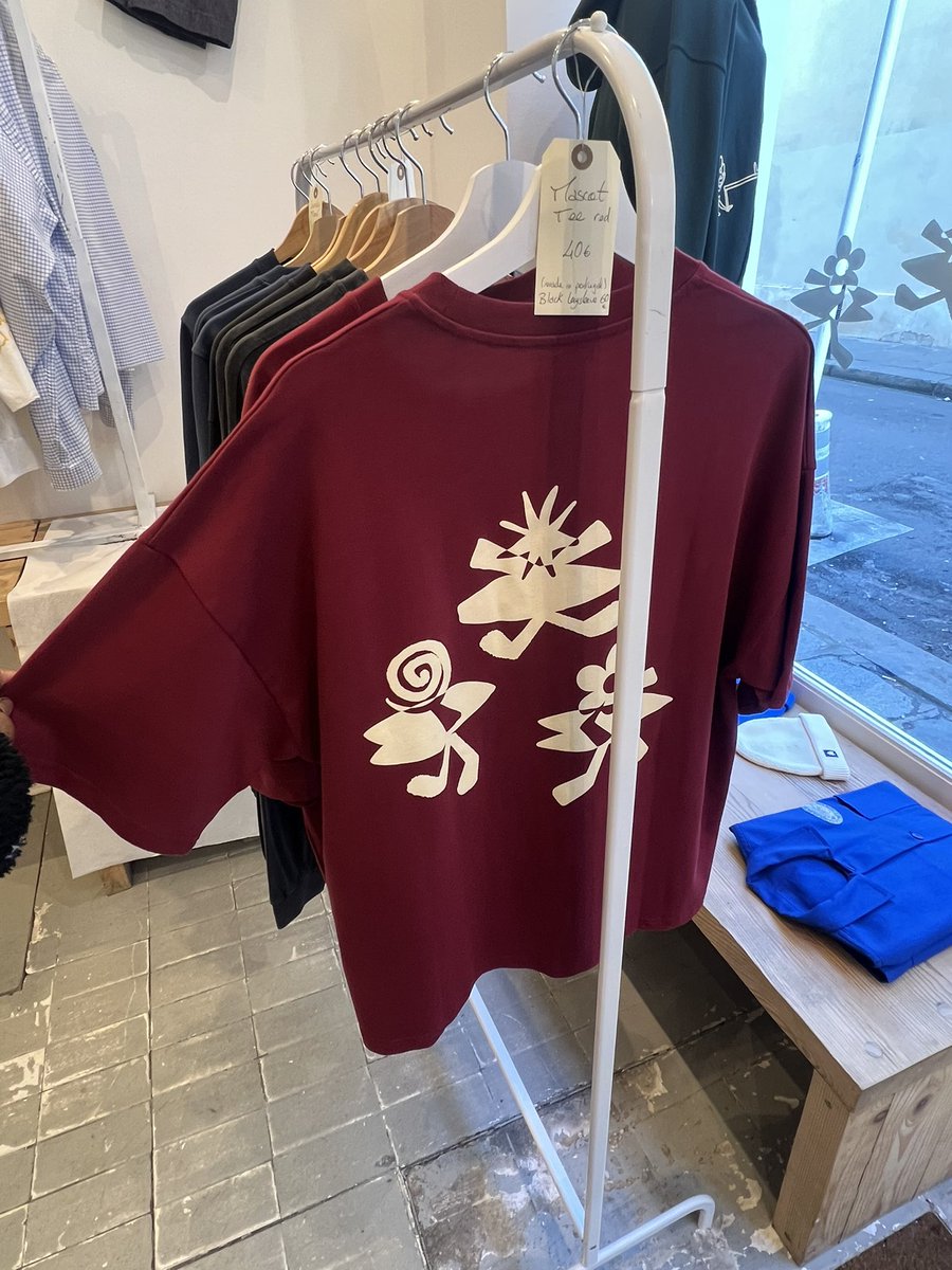 Miims221's tweet image. Incroyable le pop-up @sunday_surfers @sundayoffsurf ✨🫶🏾