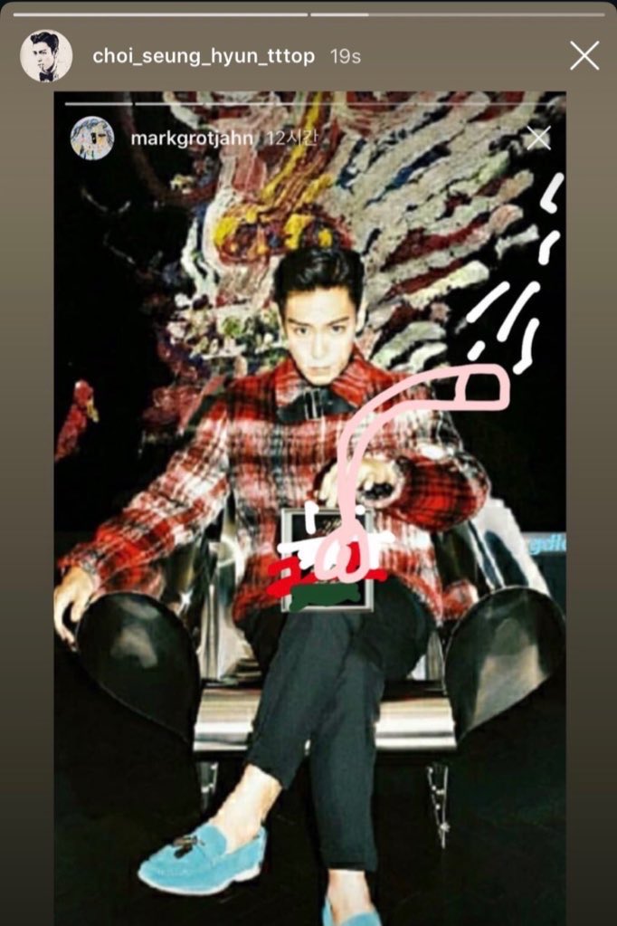 divinesxy's tweet image. sir??? 😭😭😭😭