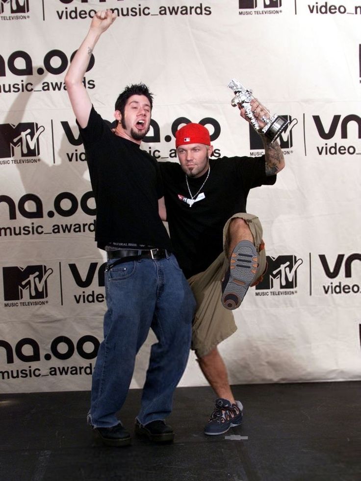 keumancer's tweet image. enhypen nu metal