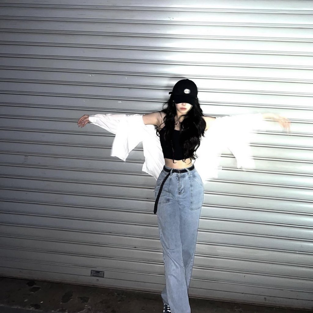 picsofjiheon's tweet image. body tea