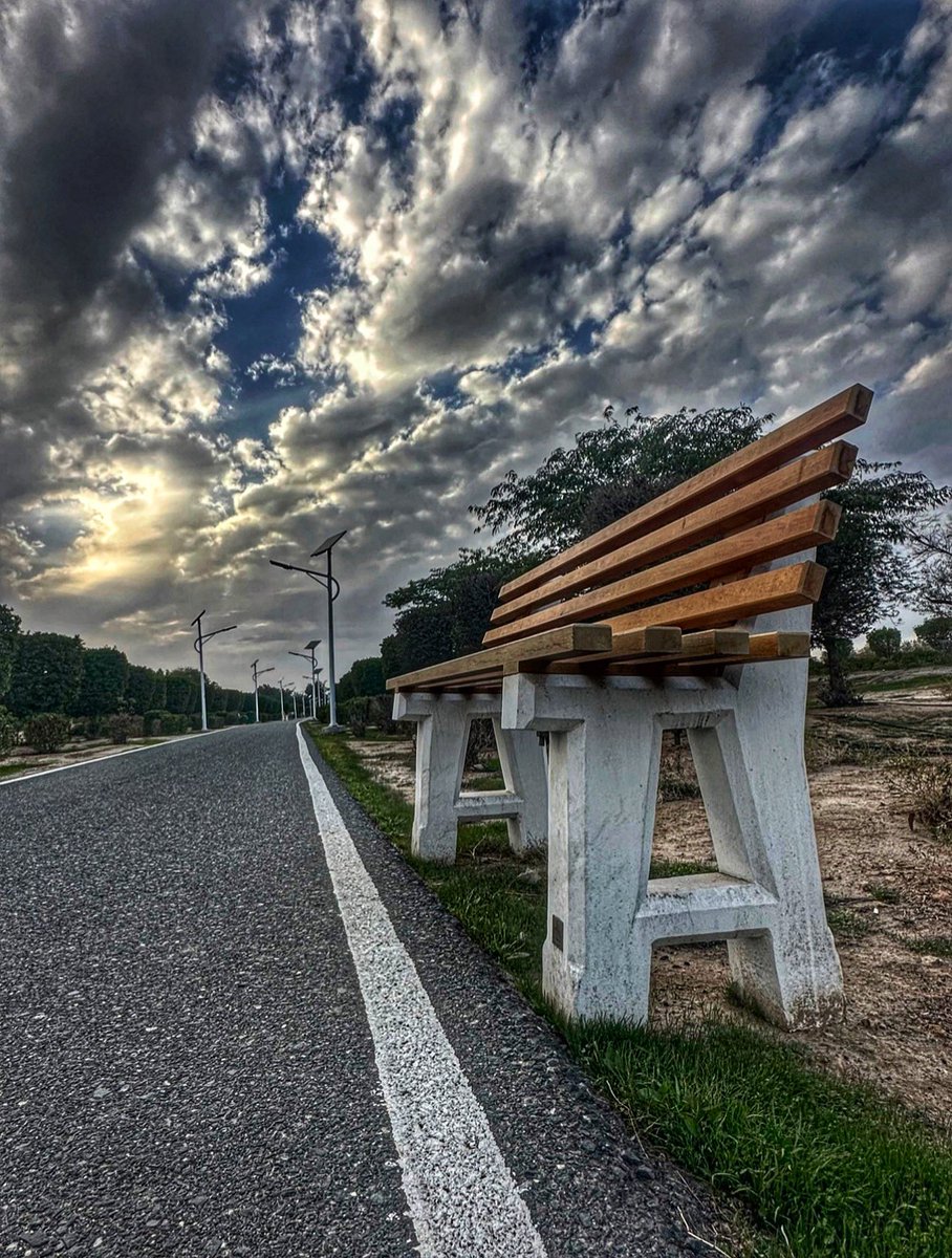 توجد في حياتنا مراحل من الأنتظار 
أجعل من الأنتظار شيء جميل 

( تصويري ) 📱🇰🇼

#طقس_الكويت #الكويت #غيم #غيوم #الكويت #مدينة_الكويت #تصوير #تصويري #كلام_في_الخاطر #صور #صورة