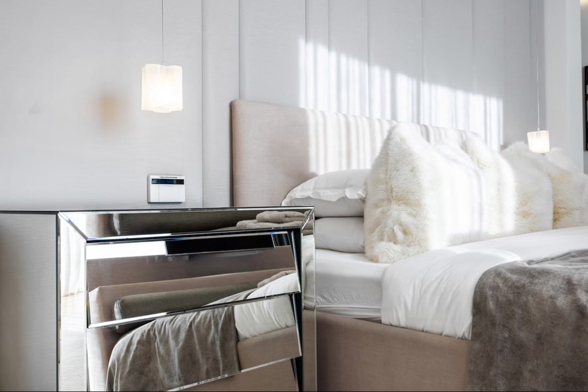 VixenPixie🍒 tweet media