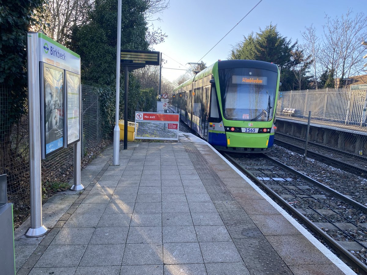 loypass_SCCar's tweet image. 🚉 First stations of 2026 commence with traction best sampled sooner than later: an ex-1st class Networker! #class465 

✅ Clock House
@Se_Railway 

🚃 Quick interchange with a few mins of tramming…
🚃✅ Beckenham Road
🚃✅ Birkbeck
@TfL 

Guess where I’m going from next…