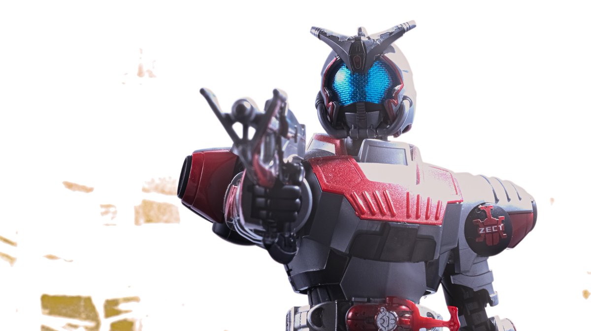 エバルト tweet media