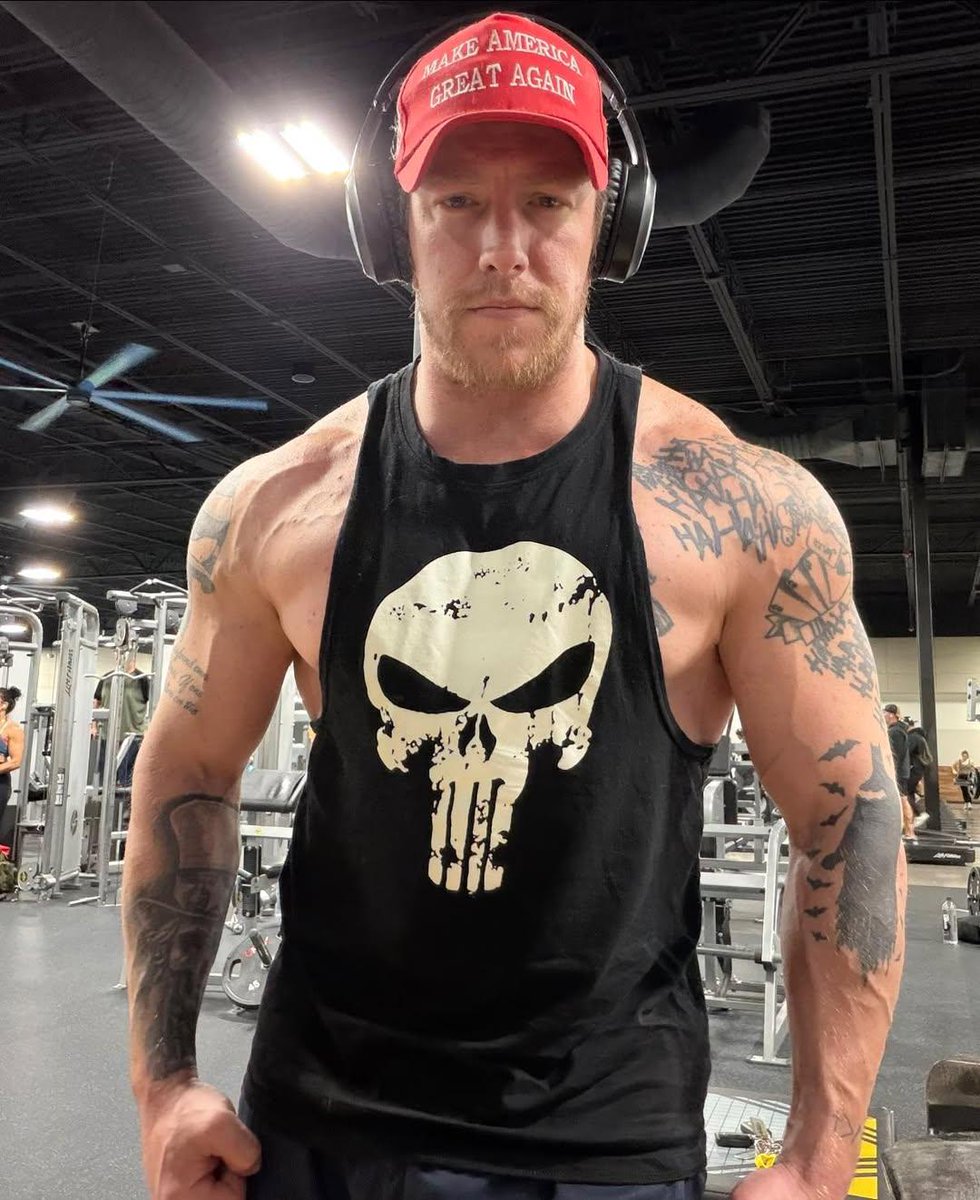 redsmokkker's tweet image. ◻️💪🏻