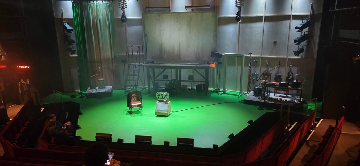 Gilligan tweet media