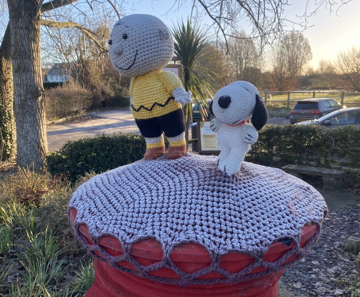 letterappsoc's tweet photo. When husband sends you a photo of a fab postbox topper and then you find a lovely quote that encapsulates #PostboxSaturday and all the people who join in, to match. ☺️📮🐶❤️ https://t.co/Za4DY5ePQl