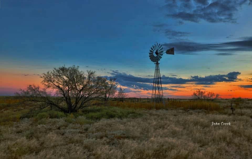 JohnPWright7's tweet photo. Good Texas Saturday Morning Y'all 🤗🤠🌞☕️✌️ https://t.co/EfER9pGEQS
