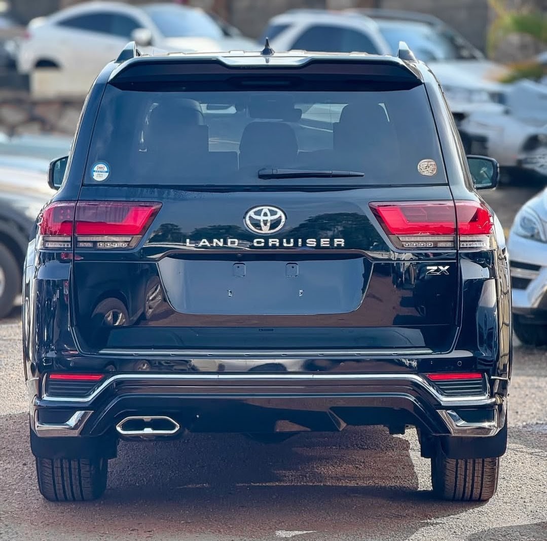 Toyota Land cruiser ZX LC300 2023 Model Automatic transmission