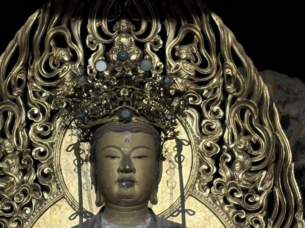 田中忠雄「捧げものをする東方から来た博士たち　1989」　P10号　神戸 埼玉県飯能市「長念寺」に参拝へ🙏 本堂の観音立像（市指定文化財