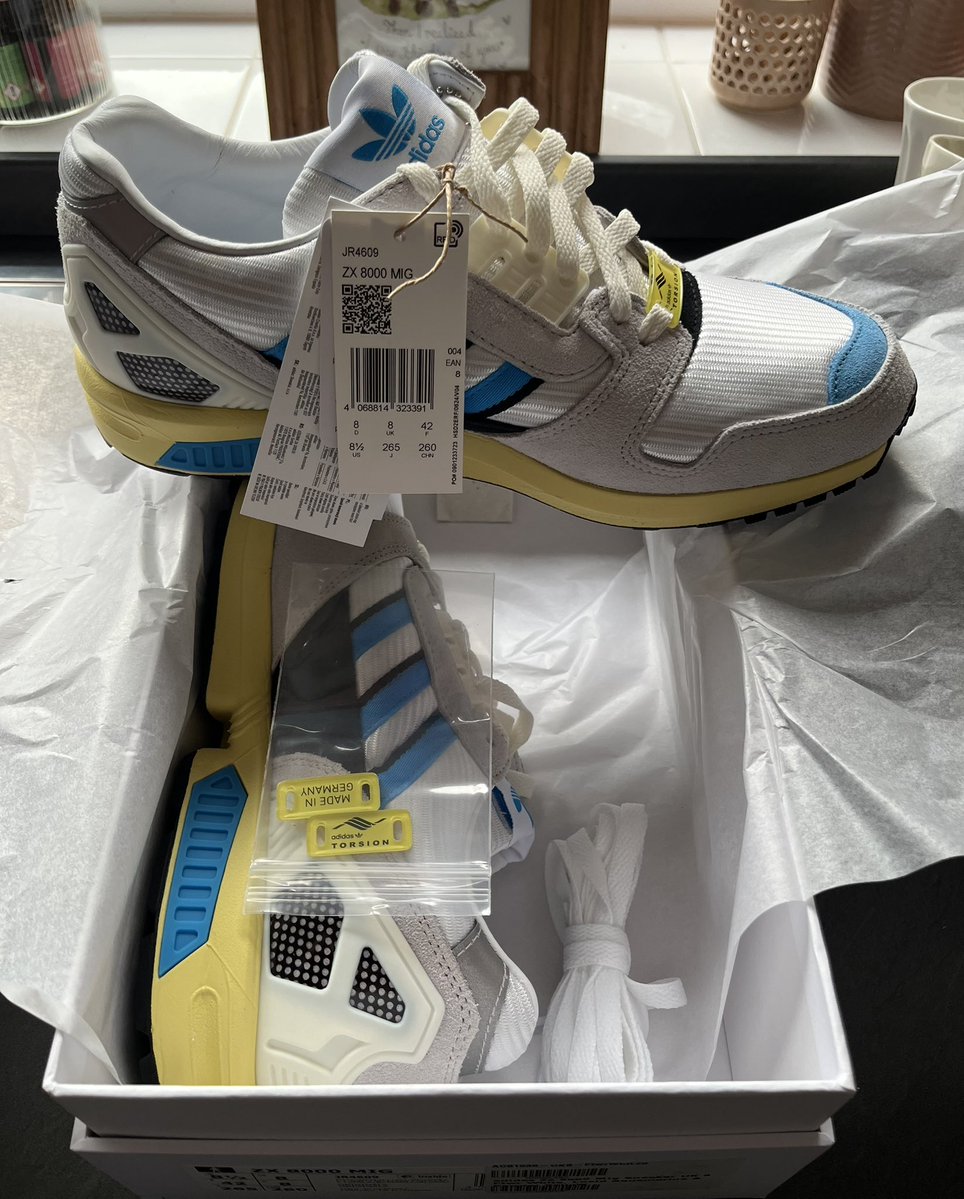 漸近展開 The adidas ZX 8000 “Ice Mint” is On the Way | House of Heat°
