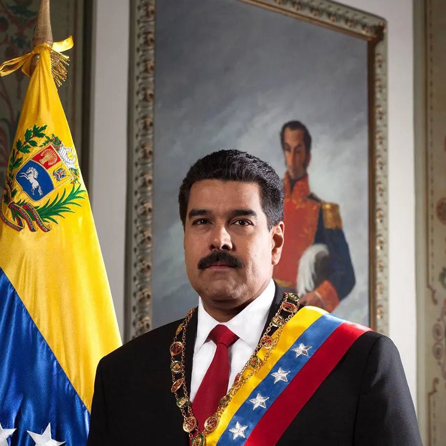 pluetonee's tweet photo. Trump: 

“Maduro’yu 4 gün önce yakalamayı planlamıştım ancak hava koşulları uygun değildi.

Kale gibi korunaklı bir yerdeydi, birkaç yaralımız var.

Maduro'nun bıraktığı yerden başka birinin devam etmesine izin veremeyiz." https://t.co/sayVeUPkGI