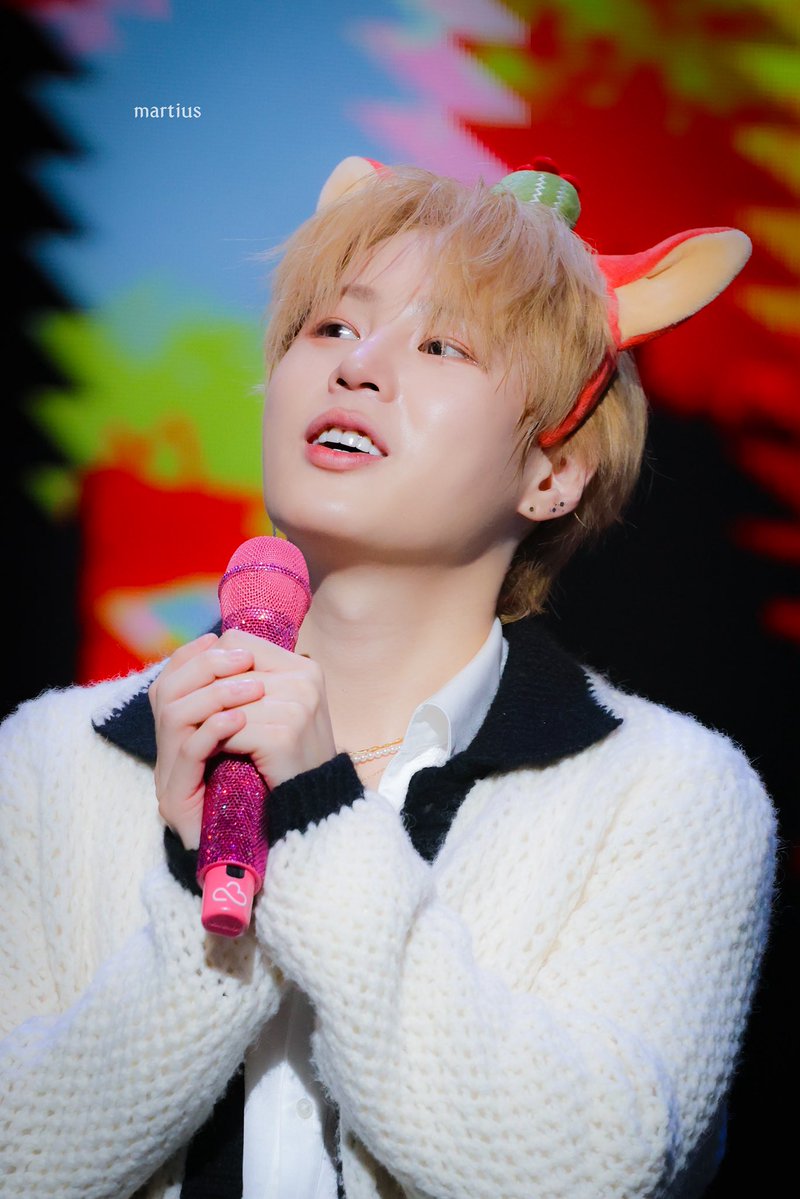 martius0322's tweet image. 251231 Tell the World 팬미

🩷

#하성운 #HASUNGWOON
#河成雲 #ハソンウン
#Tell_the_World 
@gooreumseng