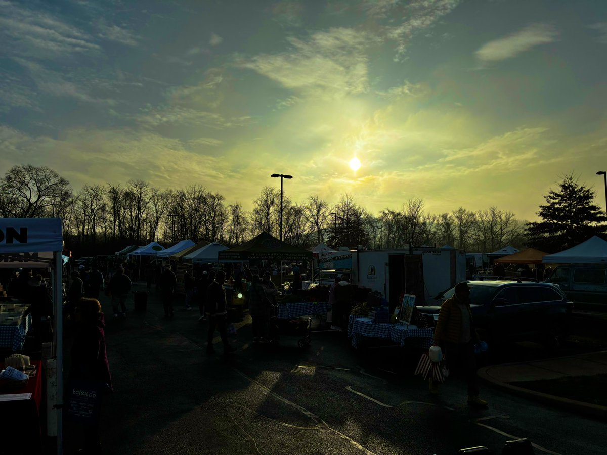ChrisHHowell's tweet image. We love a Farmers Market