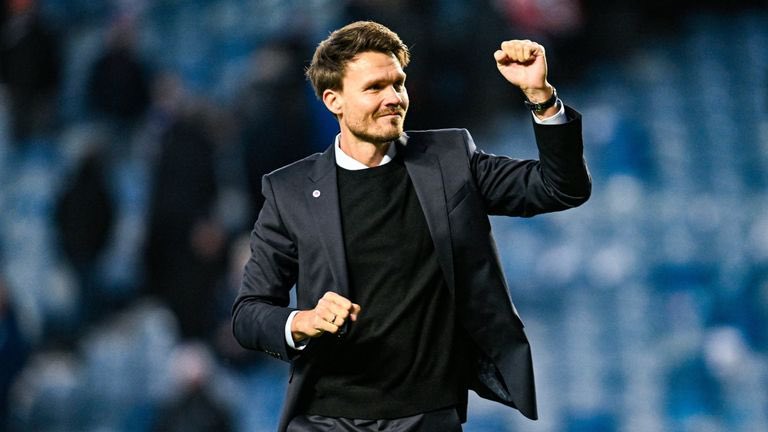 Wilfred Nancy you have been deemed TOO SMALL to ride the Röhllercoaster