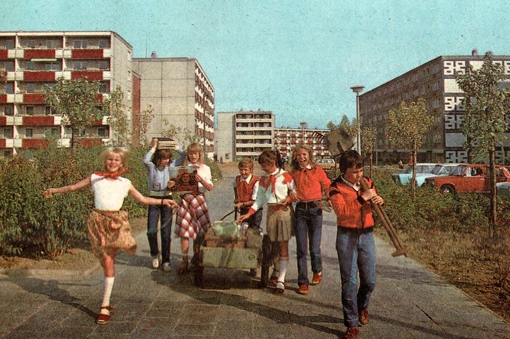 East German Visuals tweet media