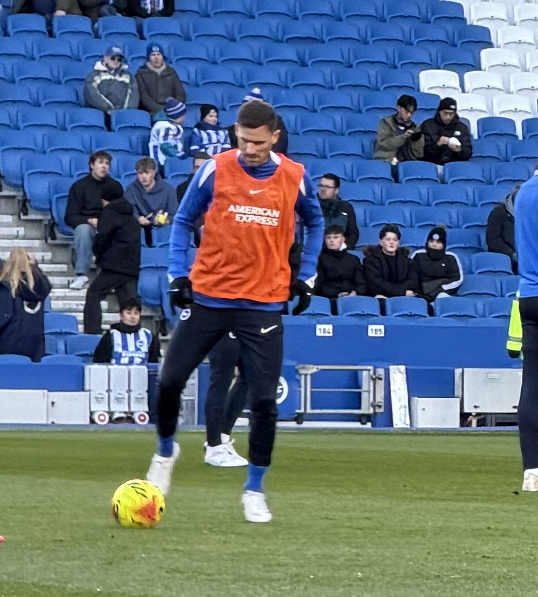 Maunie C tweet media