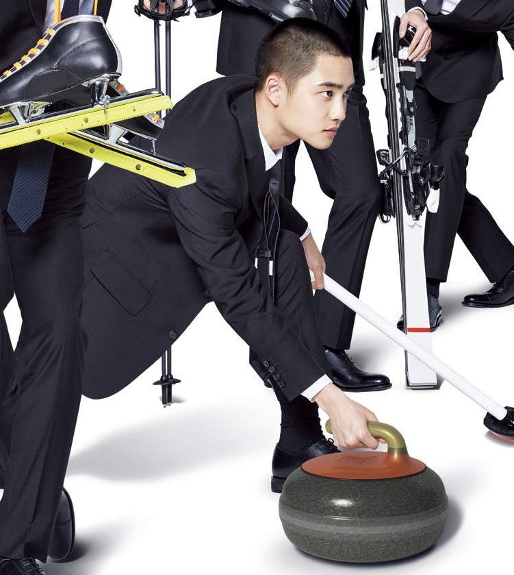 _mysticdoh's tweet image. 도경수
⬅️180201   
MAGAZINE LDF VOL.111                                                
➡️260103
REVERXE Teaser Image - Cube 01