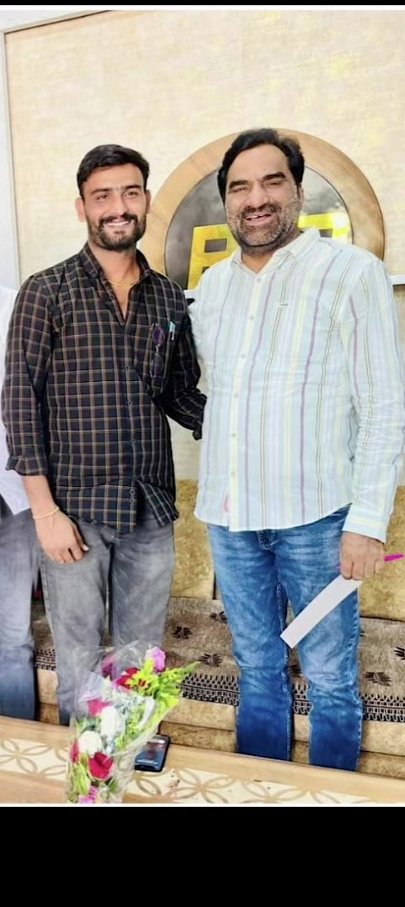 बड़े भाई भैरा राम बेड़ा ( डीडवाना कुचामन)को राजस्थान एकीकृत शिक्षक महासंघ का प्रदेशाध्यक्ष नियुक्त होने हार्दिक बधाई एवं शुभकामनाएँ ....!!  🎉
<a href="/JATbera1/">Bhera ram</a> ♥️✌️