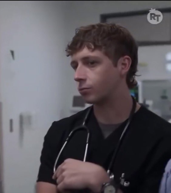 Dylan99328185's tweet image. The Pitt season 2 sneak peek of gerran Howell plays Dennis Whitaker🏥🚑🩺👨‍⚕️##gerranhowell #thepitt #thepitt