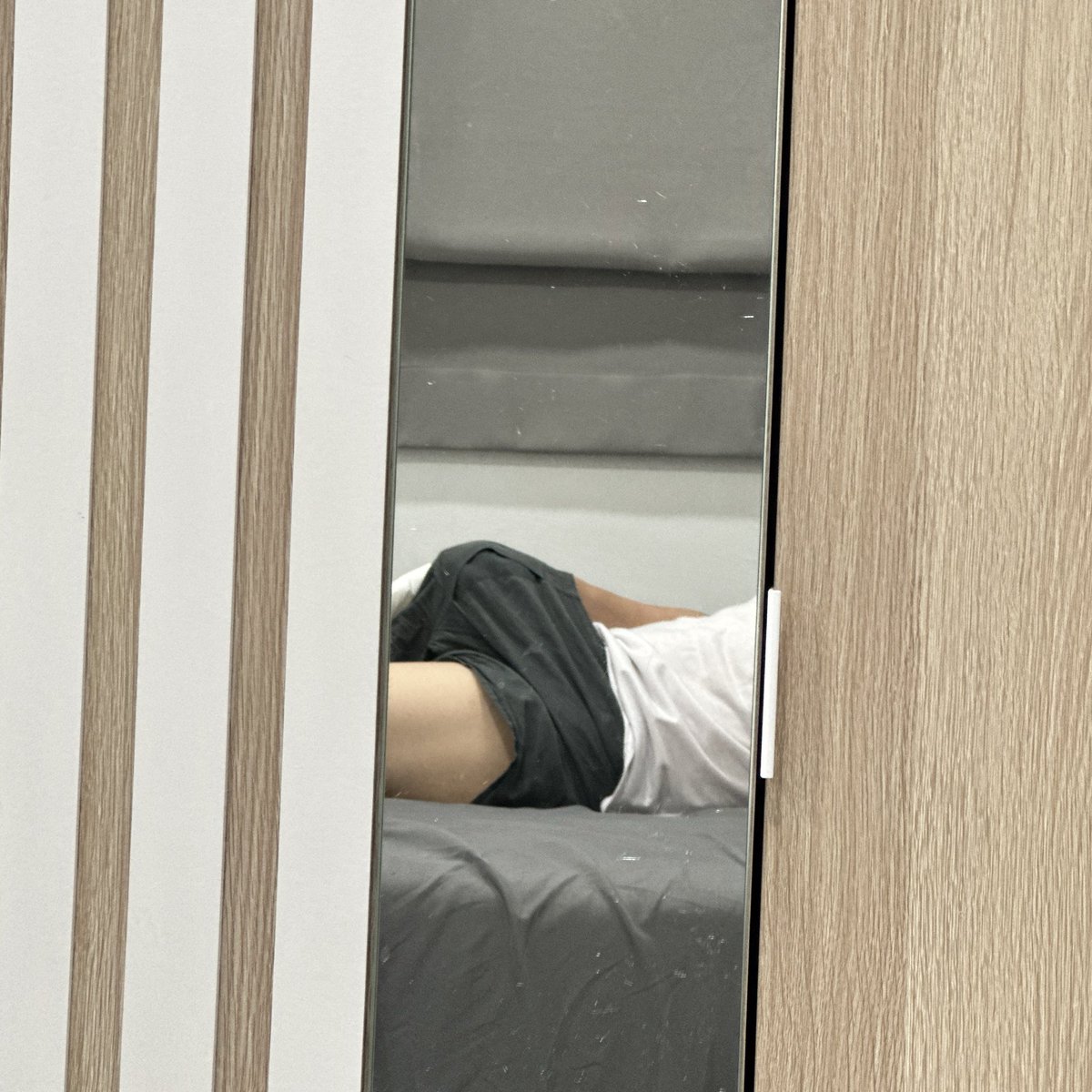 ผู้ชายขี้เหงา tweet media