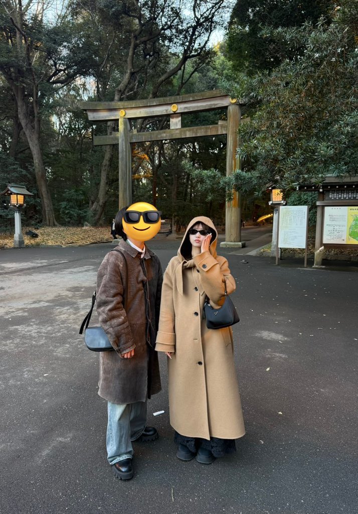 yui_fz0221's tweet photo. 明治神宮にいきました！ https://t.co/Vfb7wI3JH2