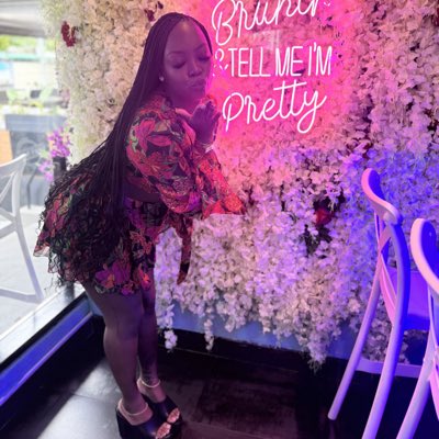 therealdecia's tweet photo. #NewProfilePic https://t.co/kw0kxK791P