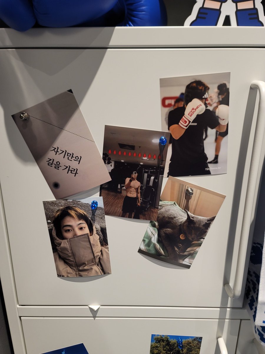 irbcfe's tweet photo. 생카가 너무너무예뻐요ㅜㅜ💕💕 미니게임도 넘귀엽고 재미있었어요,,, 랜덤인화사진도 뽑고 럭드도 하고 넘 행복한하루💕💕
예쁜생카 넘감사합니다💕💕
뽐랑이 차오름..💕
그리고 재범이생일축하합니다ㅏ💕💕
#Who_The_Hell_Is_JAYB
@HBD_JAYB https://t.co/i8vZMrPt0p