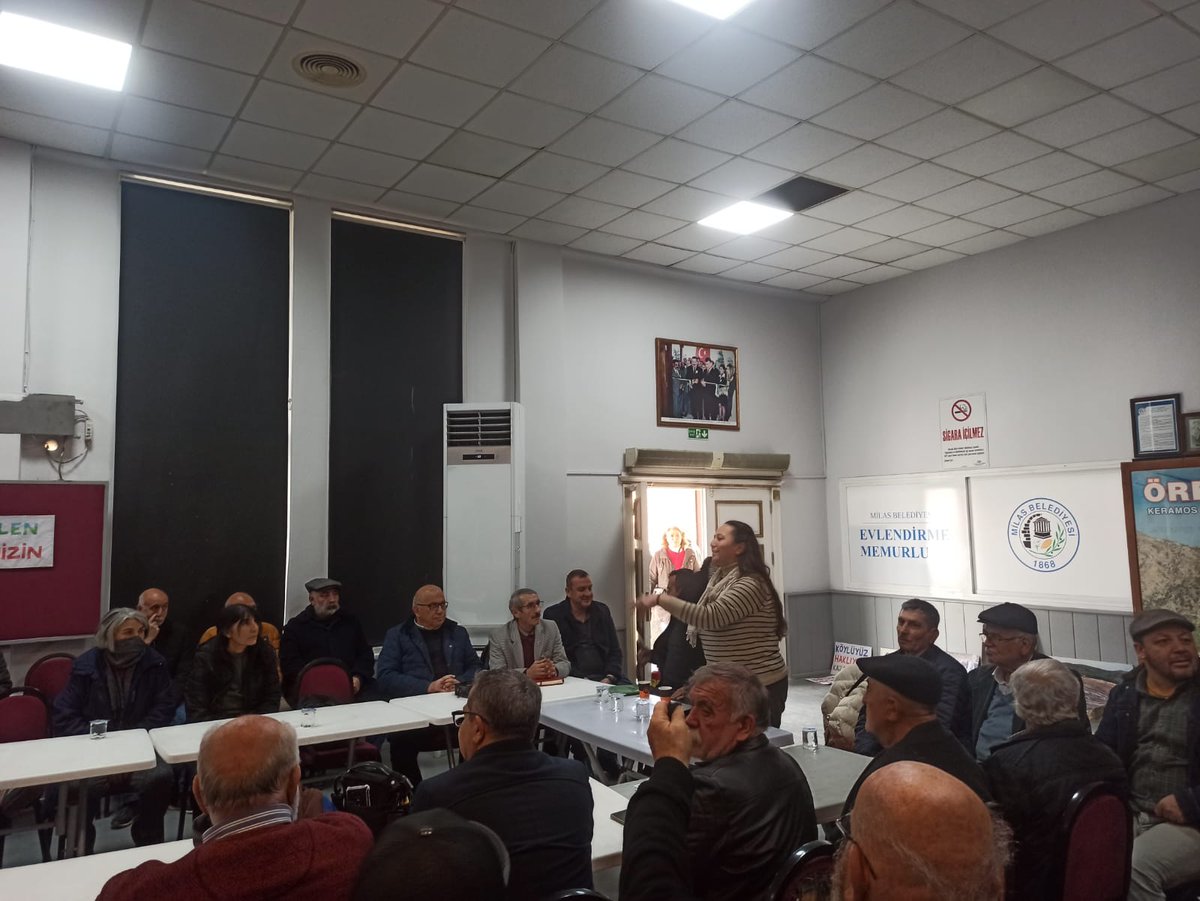 ikizkoydireniyo's tweet image. YA MADEN YA MİLAS! 

YK Enerji'nin köylerimizi yutacak olan maden projesi kendine kâr Milas'a zarardır, dedik. 

Yüzlerce köylünün tapusunu gasp edip madenin genişlemesine izin vermeyeceğiz! Birlikteliğimizi büyüterek mücadelemizi yükselteceğiz. 

Goca Milas 1 şirketten büyüktür!