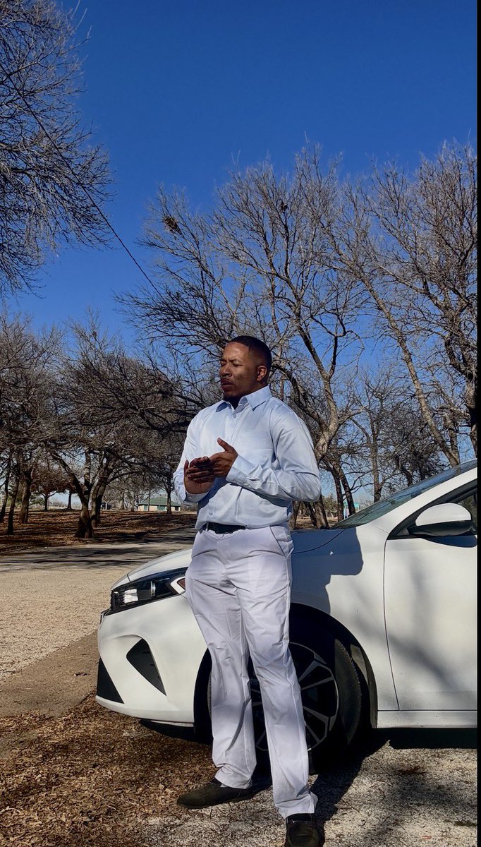 The Coach Colbert🔗🔗 tweet media