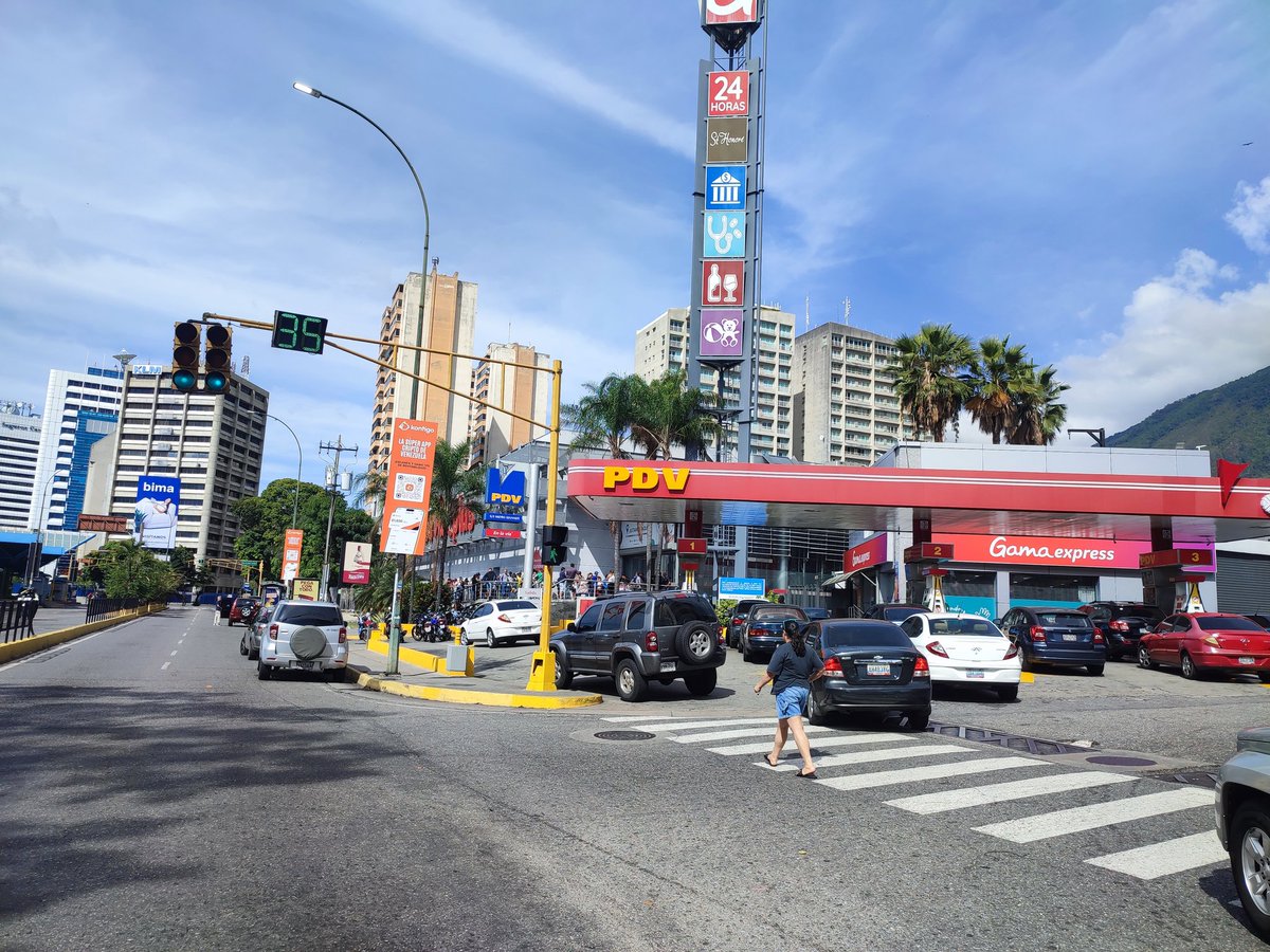 Robert Lobo tweet media