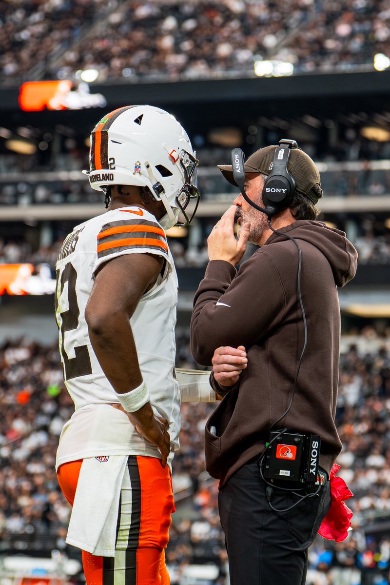 ESPNCleveland's tweet image. The Browns are reportedly leaning towards moving on from HC Kevin Stefanski, per @DMRussini. 

GM Andrew Berry is reportedly likely to stay, per Russini.