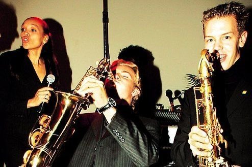 _4uck's tweet image. 이 독일인들 뭐함