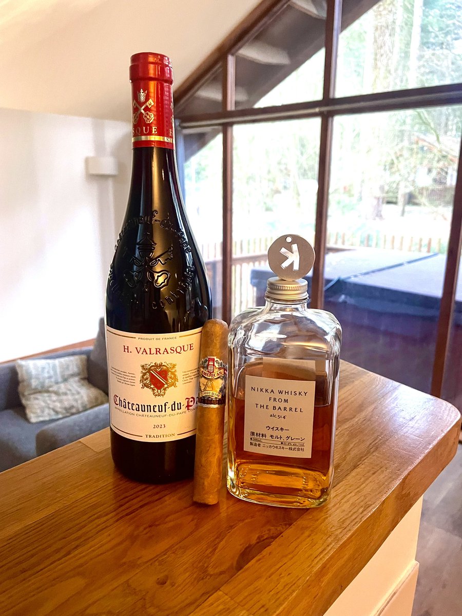 Chris Hutchinson 𐤊 tweet media