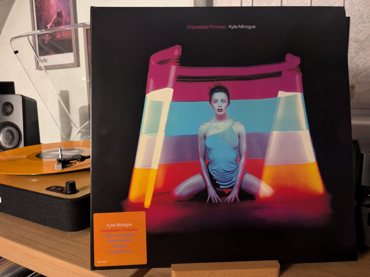 CarenLalania's tweet image. Now spinning the 🎶💎that is #ImpossiblePrincess by @kylieminogue ♥️💛💙💜🩷🩵