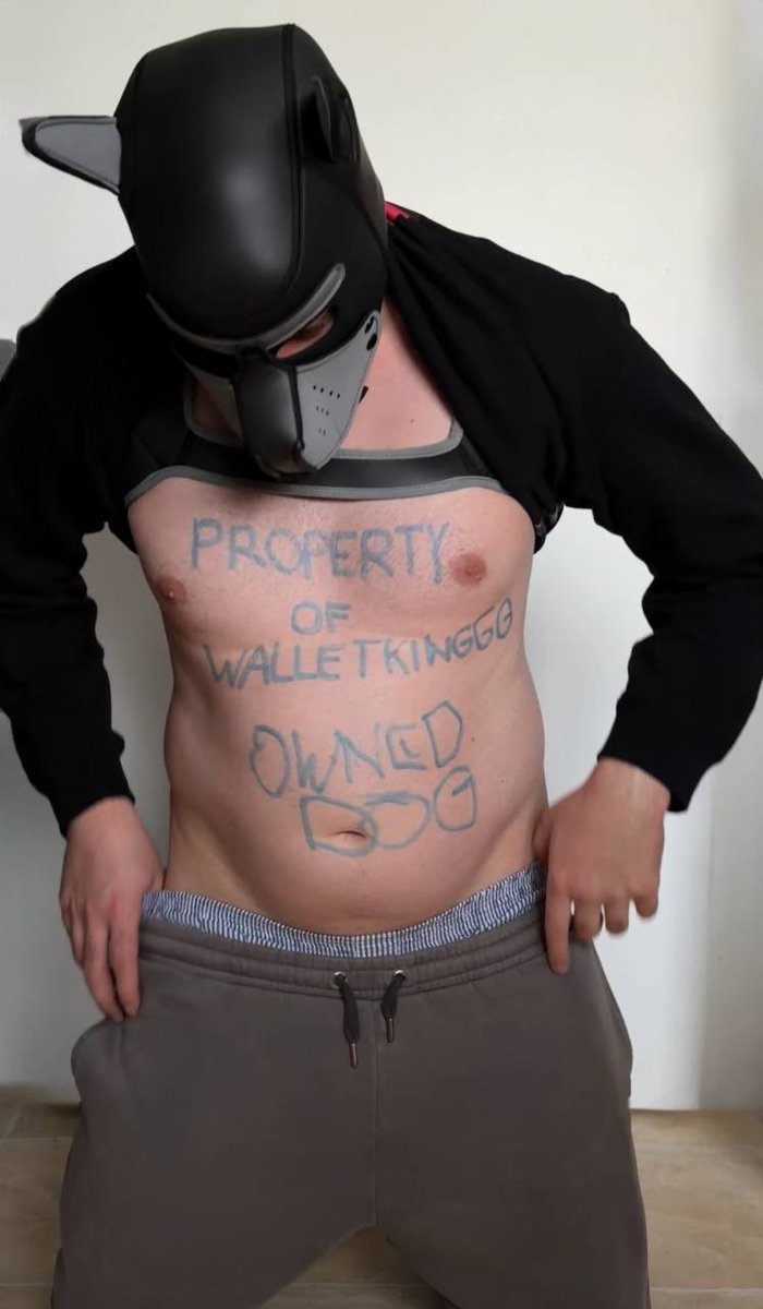 Debt RT game with my new b*tch <a href="/workoutpup/">workoutpup</a> look how pathetic he is😂
£11/£11/£11 
11 comments max
Putting this dog into some serious debt for this new year🤑