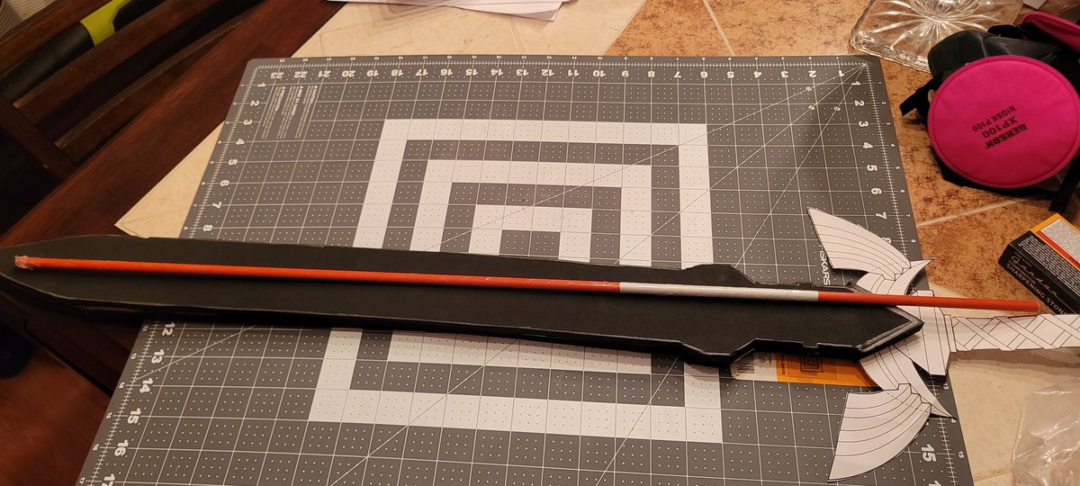 lemiliondh's tweet photo. I'm working on a sword https://t.co/oCyxZbyquR