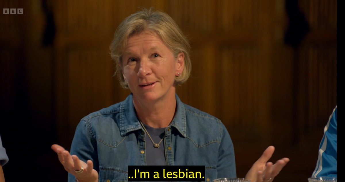 This moment though! 🤣

#TheTraitorsUK #TheTraitors