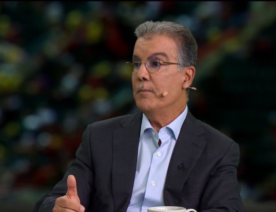 طارق ذياب ….
متأكد ان  روجر اليوم جري اكثر من 100 كيلو  
اذكر الله  وقول ماشاء الله